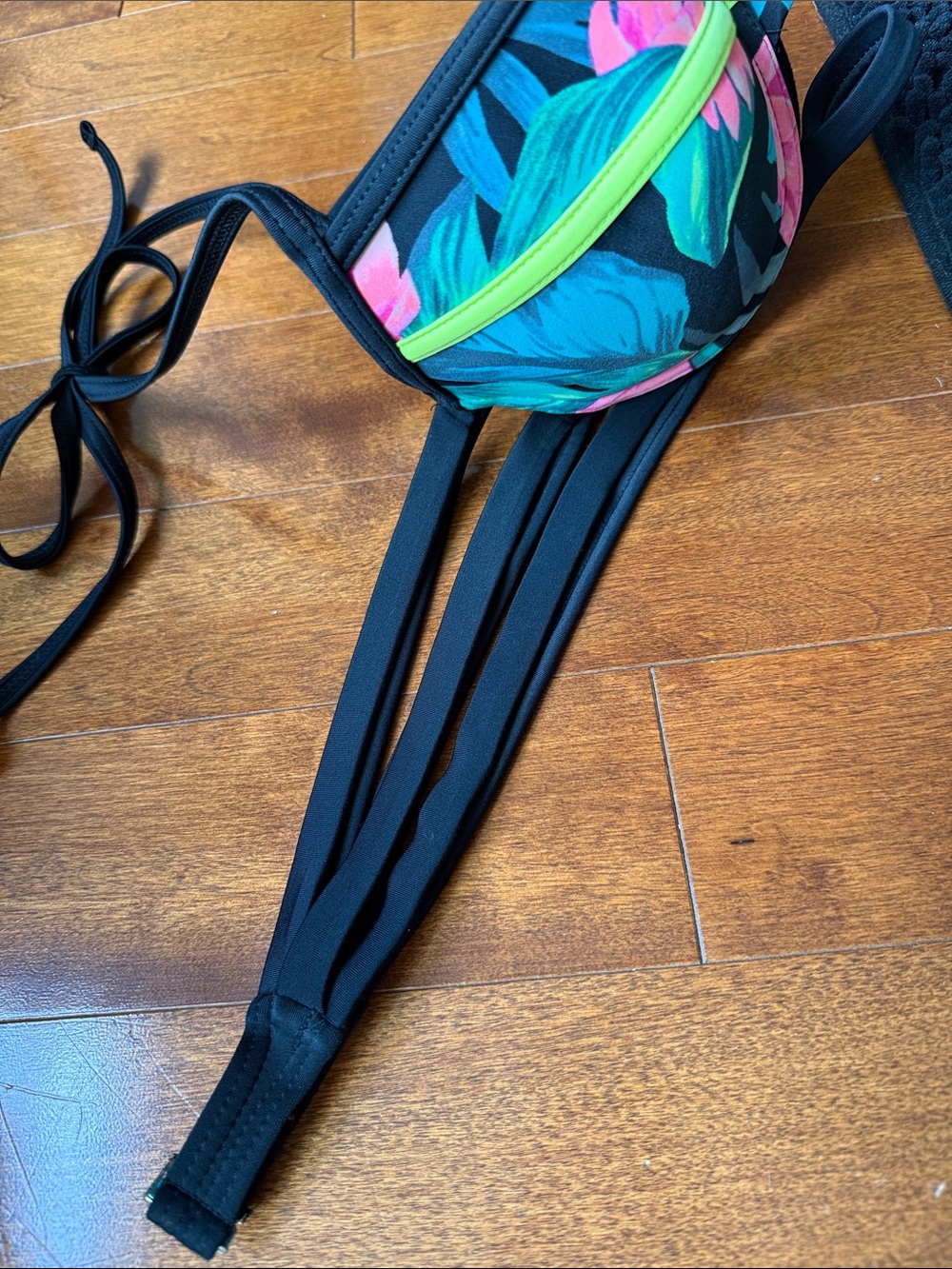 Target Black Floral Underwire Bikini Top with Yellow, Green and Pink Accents - Picture 5 of 5